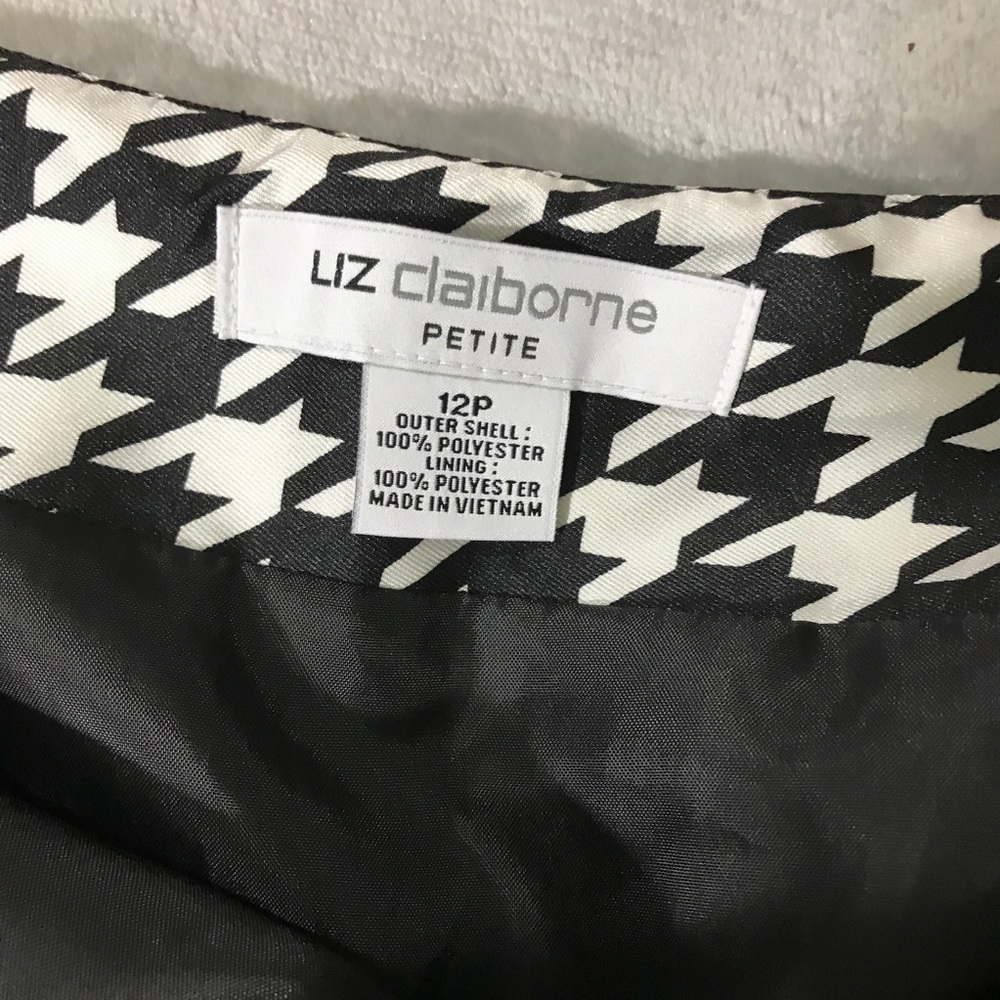 Liz Claiborne Houndstooth Skirt - Picture 3 of 6